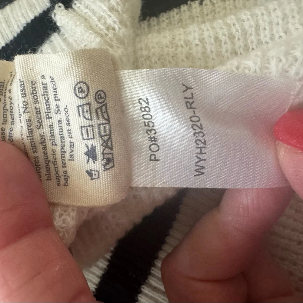 Faherty Navy and White Crew Neck Sweater Casual Activewear Size Large Beach - Picture 5 of 5